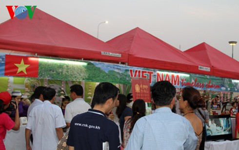  Hội chợ ẩm thực ASEAN lần thứ nhất tại Campuchia  - ảnh 1